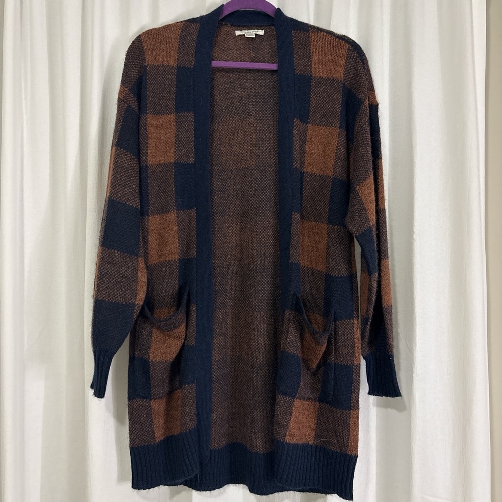 American Eagle Outfitters Checkered Cardigan in Navy and orange/brown